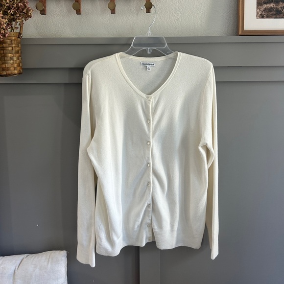 Croft & Barrow Button Down Cream Cardigan - Picture 1 of 6